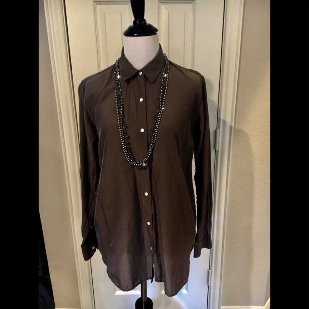 Gap Silk Classic Button-Down Blouse Size Small - image 5